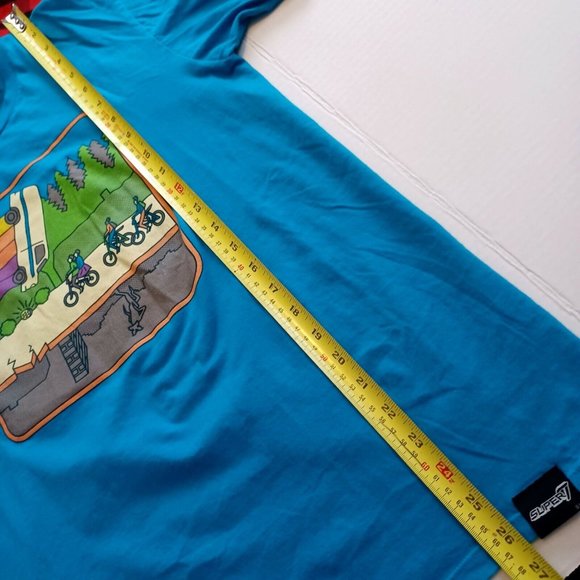 📍2/$20 Super 7 Stranger Things Distressed Print Tee Medium Blue *MINOR WEAR - Picture 10 of 14